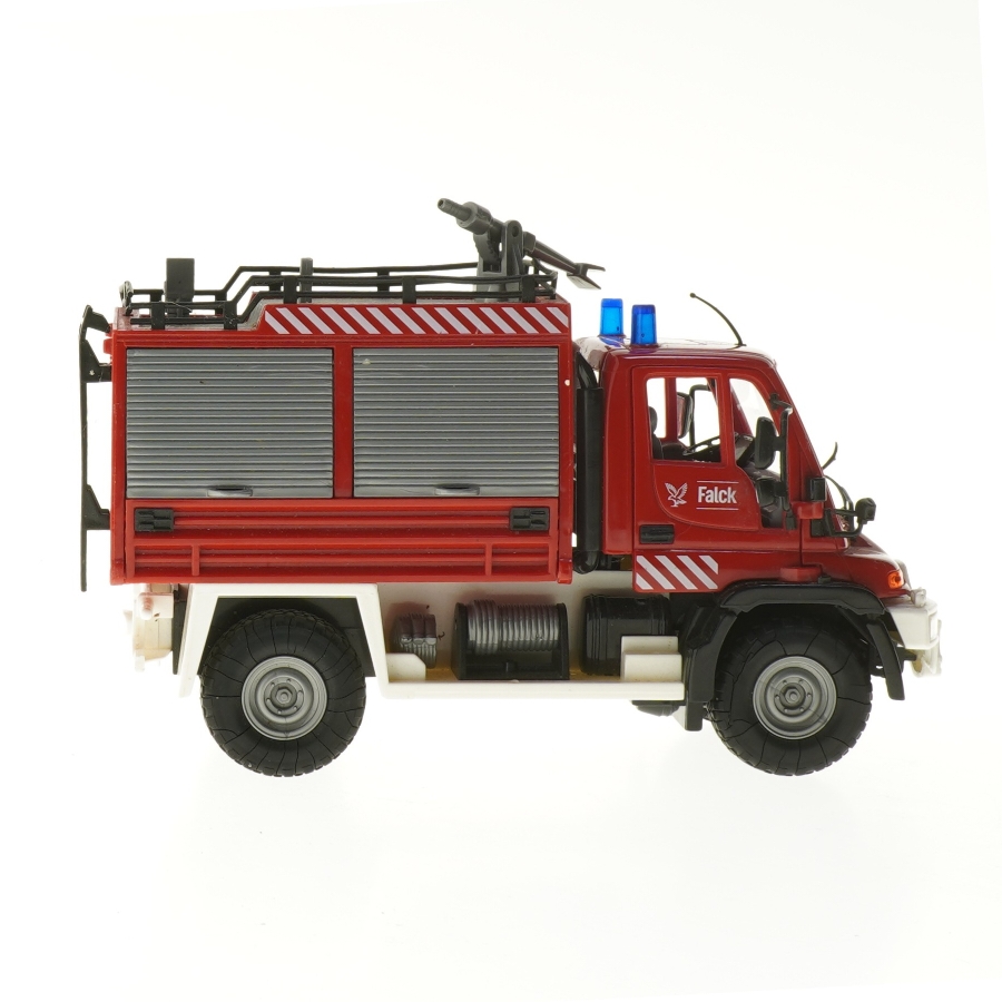 Modelbrandbil Falck 23 cm fra Falck (str. 23 cm)