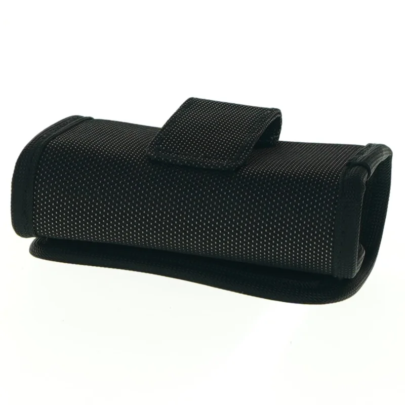 Sort kameraobjektivtaske fra Sony (str. 11 x 7 cm)