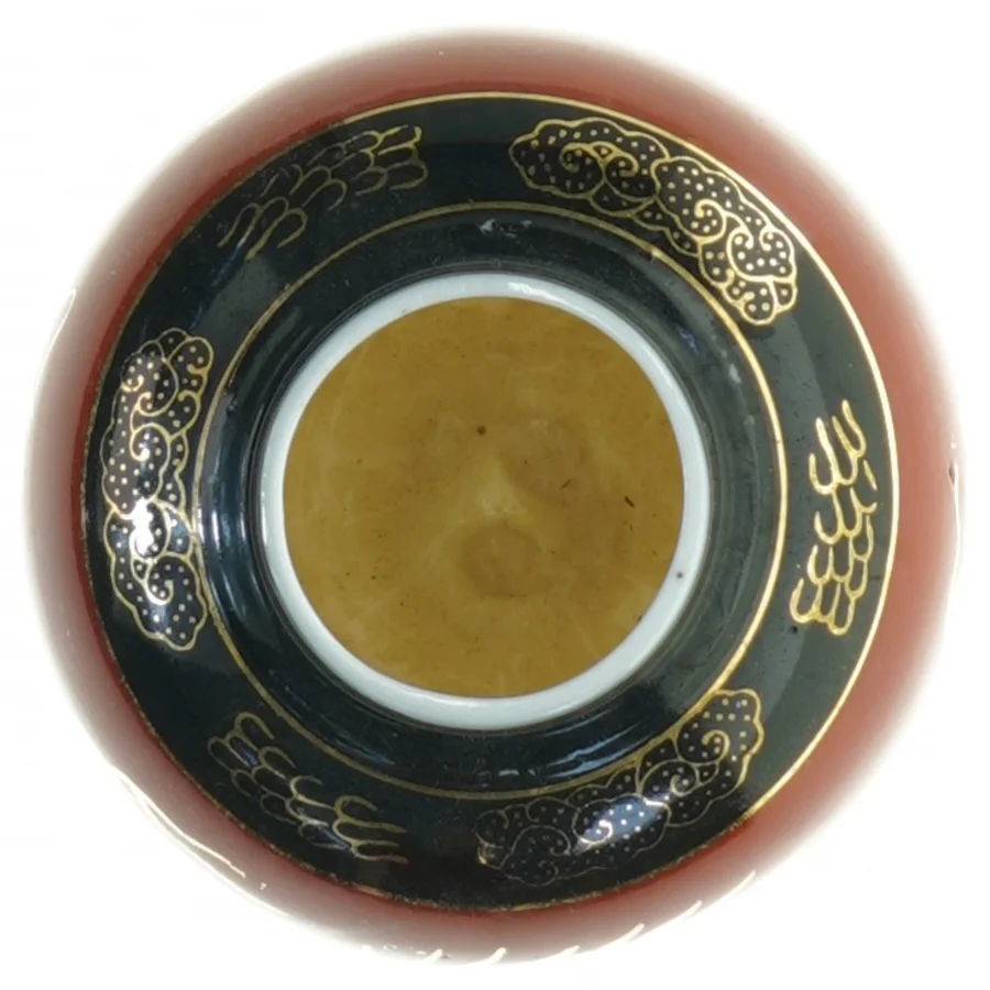 Asiatisk dekorationskrukke med drage (str. 10 x 9 cm)