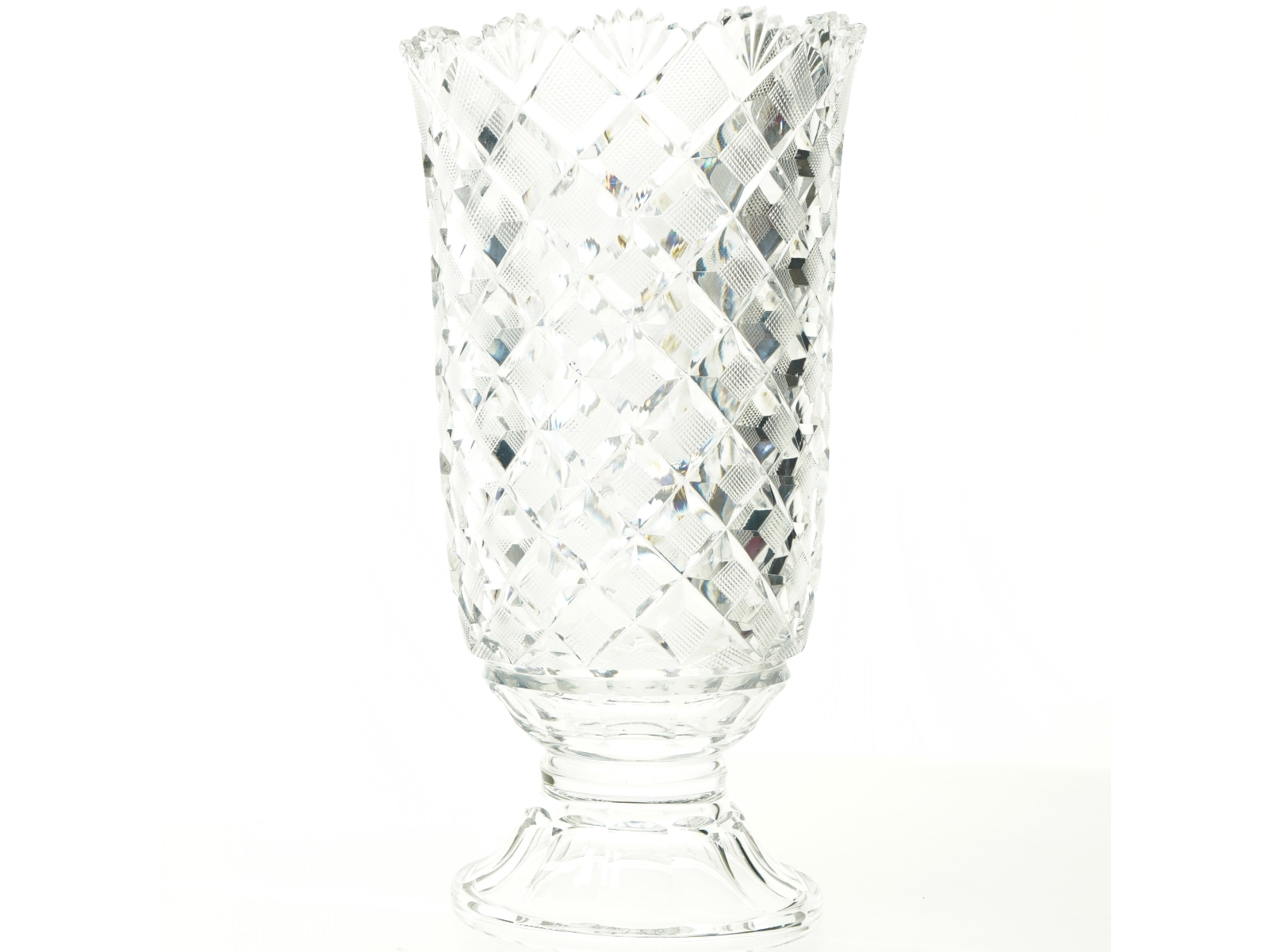 Vase i krystal (str. 27 x 11 x 14 cm)