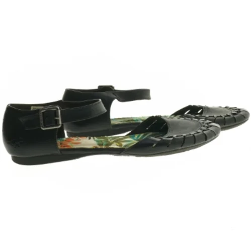 Brugte damesandaler med blomsterprint (str. 40)