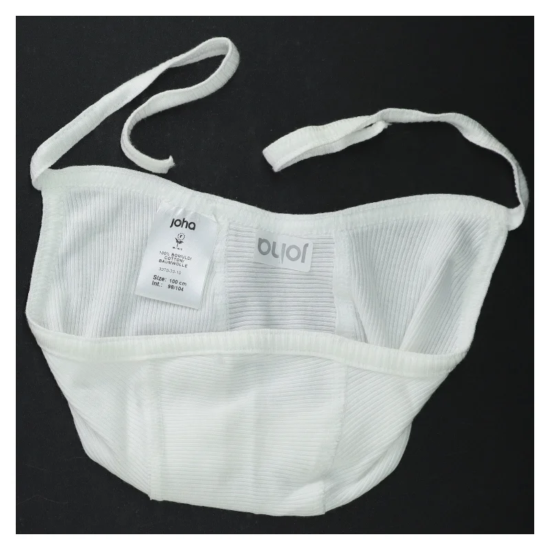 Hvid hue til børn fra Joha (str. 98-104)