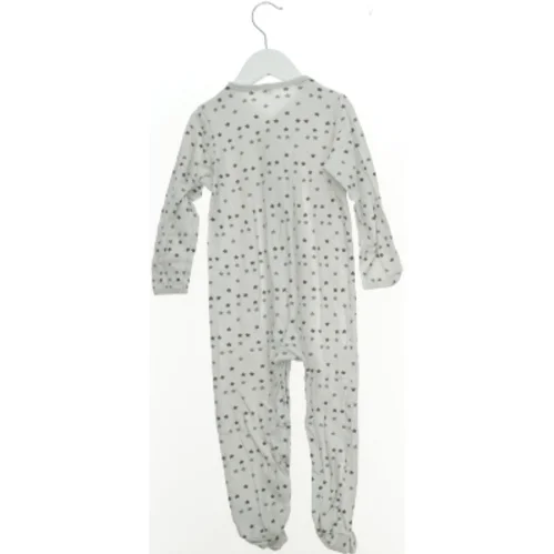 Heldragt med fødder fra Pippi (str. 104 cm)