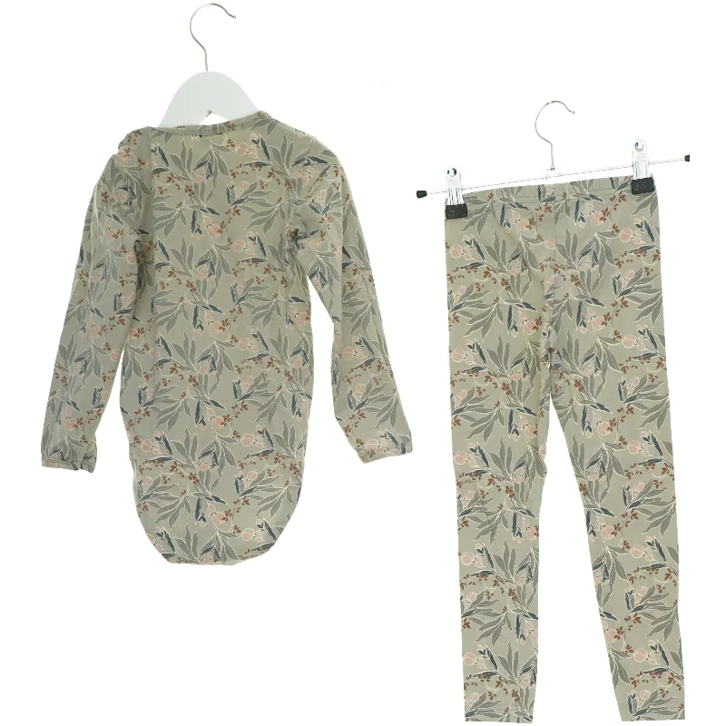 Sæt (2 stk.) fra Müsli (str. 98 cm)