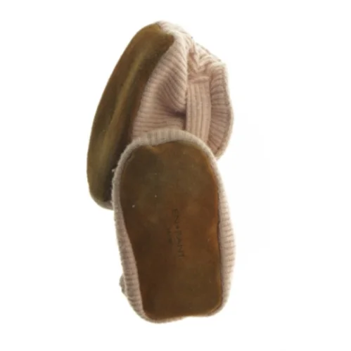 Babyfutter fra En Fant (str. Nittenogtyve)