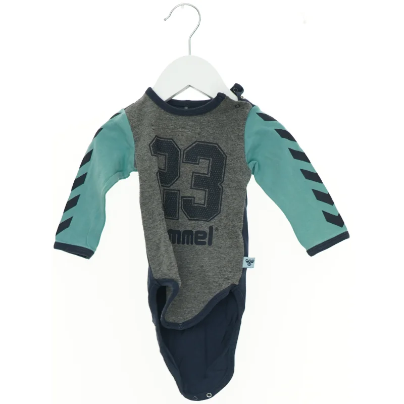 Bodystocking fra Hummel (str. 62 cm)