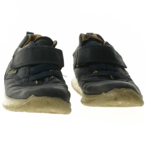 Brugte sorte børnesko med velcro fra Superfit (str. 27)