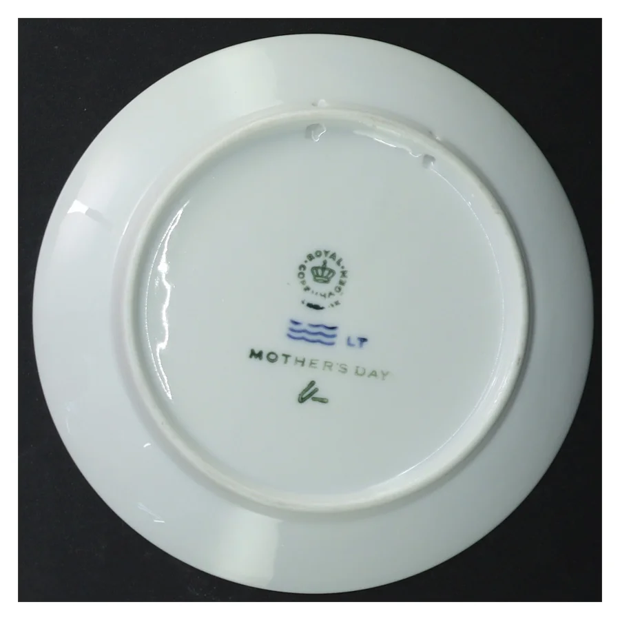 Mors dags platte 1974 fra Royal Copenhagen (str. Ø 15 cm)
