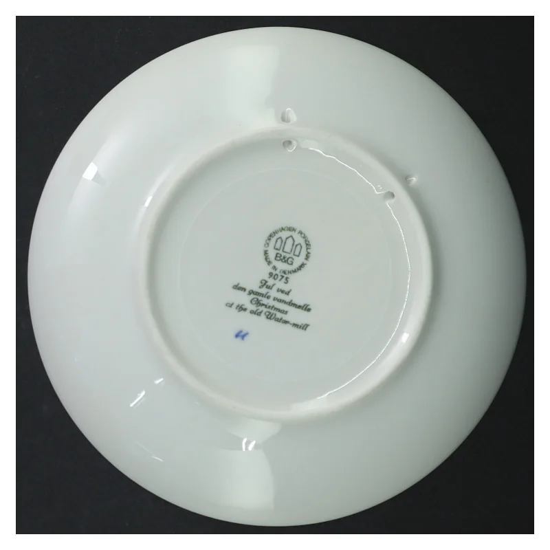 Bing & Grøndahl Juleplatte 1975 fra B&G (str. Ø 18 cm)