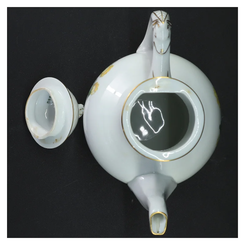 Porcelæns kande med låg fra B&G (str. 25 cm)