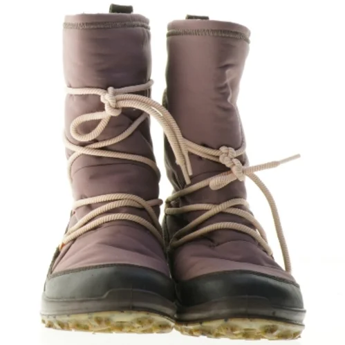 Vinterstøvler (str. 31)