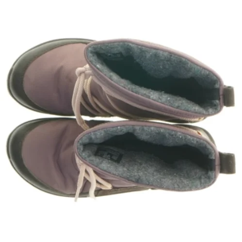 Vinterstøvler (str. 31)