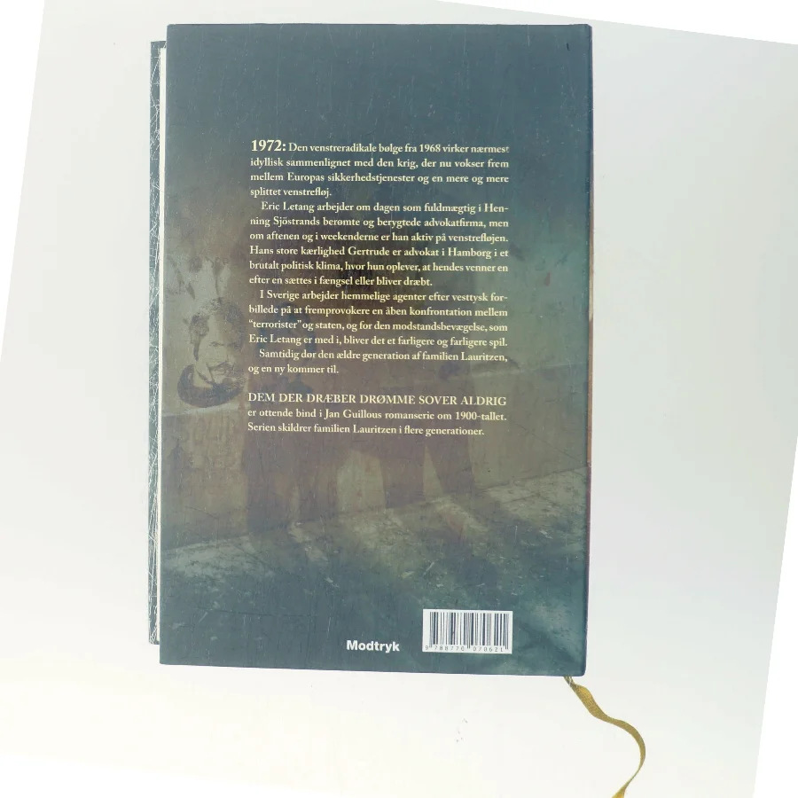 Dem der dræber drømme sover aldrig af Jan Guillou (Bog)