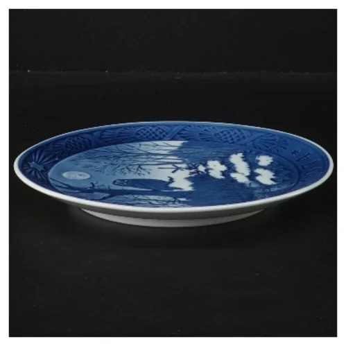 Julen 1974 Dekorationsporcelæn fra Royal Copenhagen (str. Ø 18 cm)