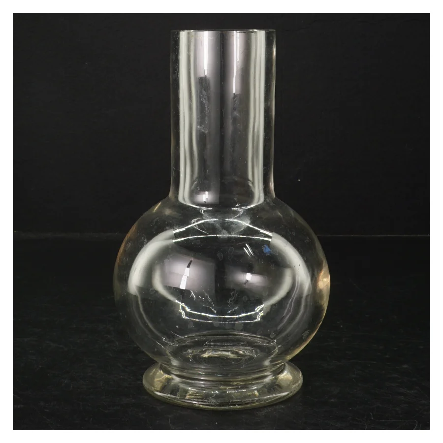 Glasvase (str. H. 19,5 cm)