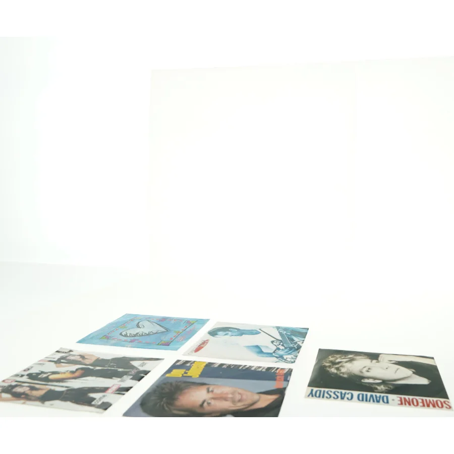 Samling af 7” vinylsingler (str. Ø. 17,5 cm)