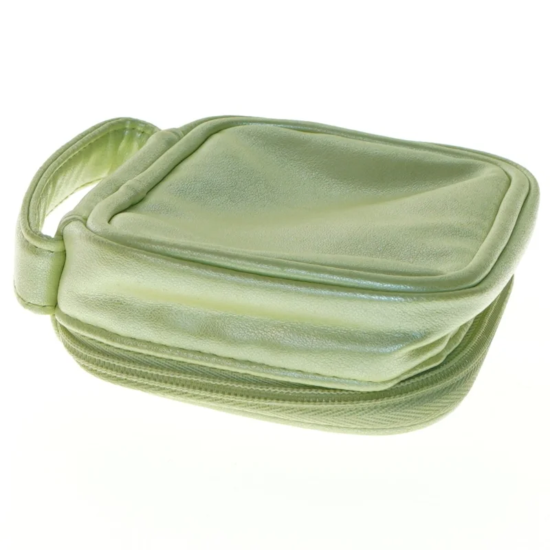 Grøn kosmetikpung fra Clinique (str. 11 x 13 cm)