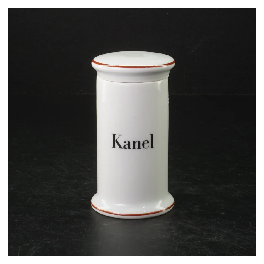Porcelænskrukke med låg fra B&G (str. H. 11,5 cm. ø. 6,5 cm)