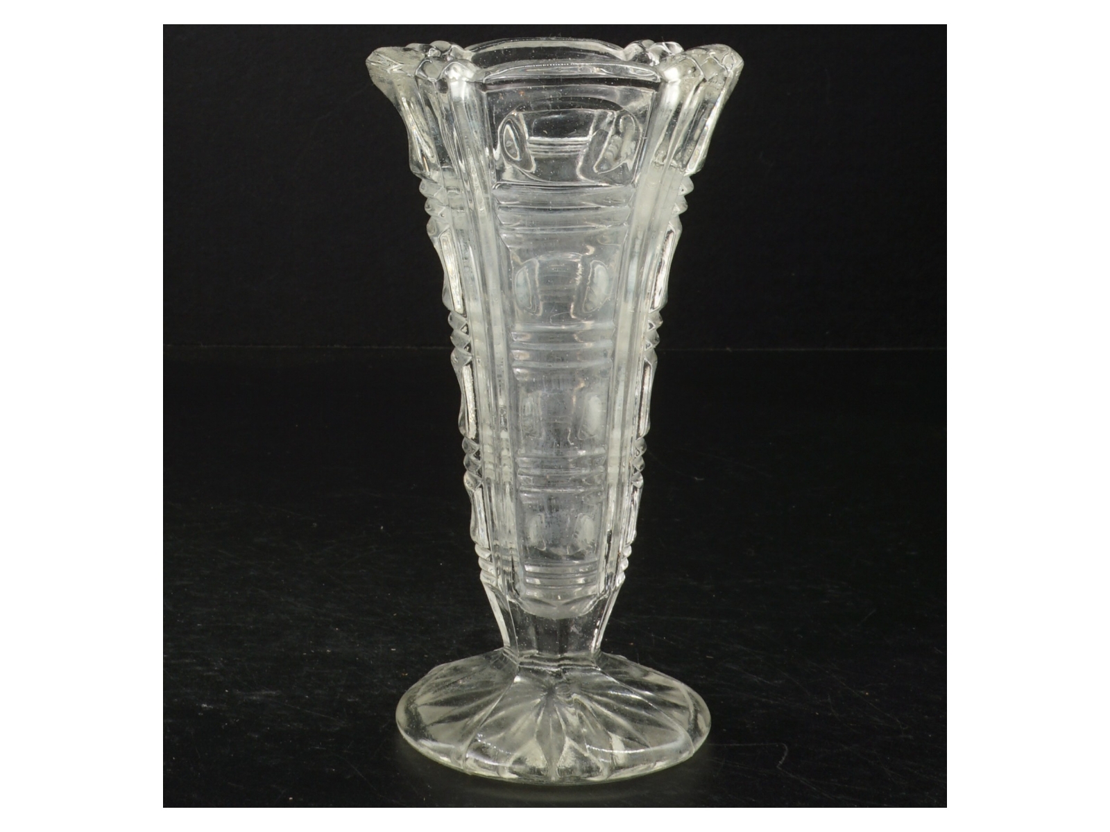 Glasvase (str. 15 x 9 cm)