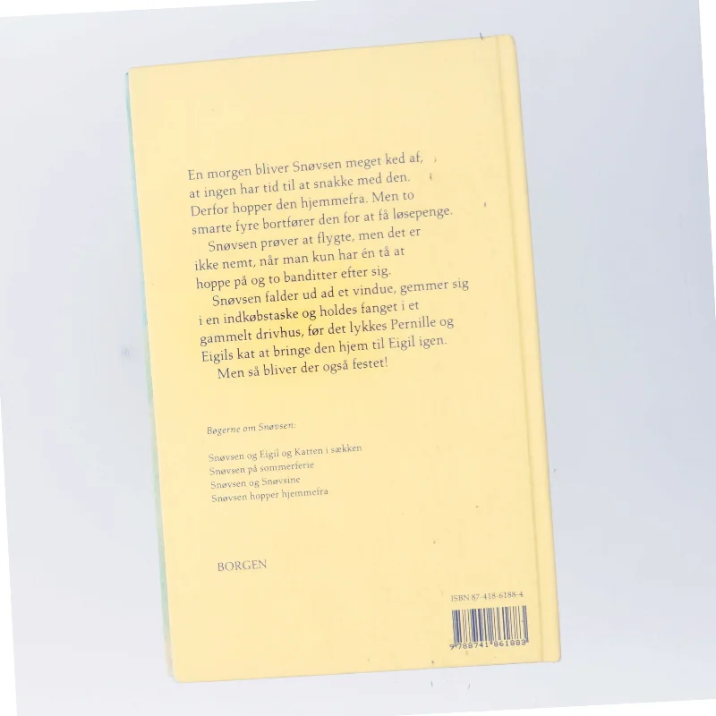 Snøvsen hopper hjemmefra af Benny Andersen (f. 1929) (Bog)