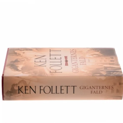 Giganternes fald af Ken Follett (Bog)