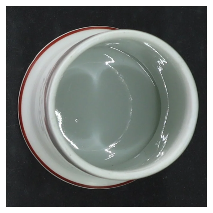 Hvid porcelænspeberbøsse fra B&G (str. Ø 6,5x11,5 cm)