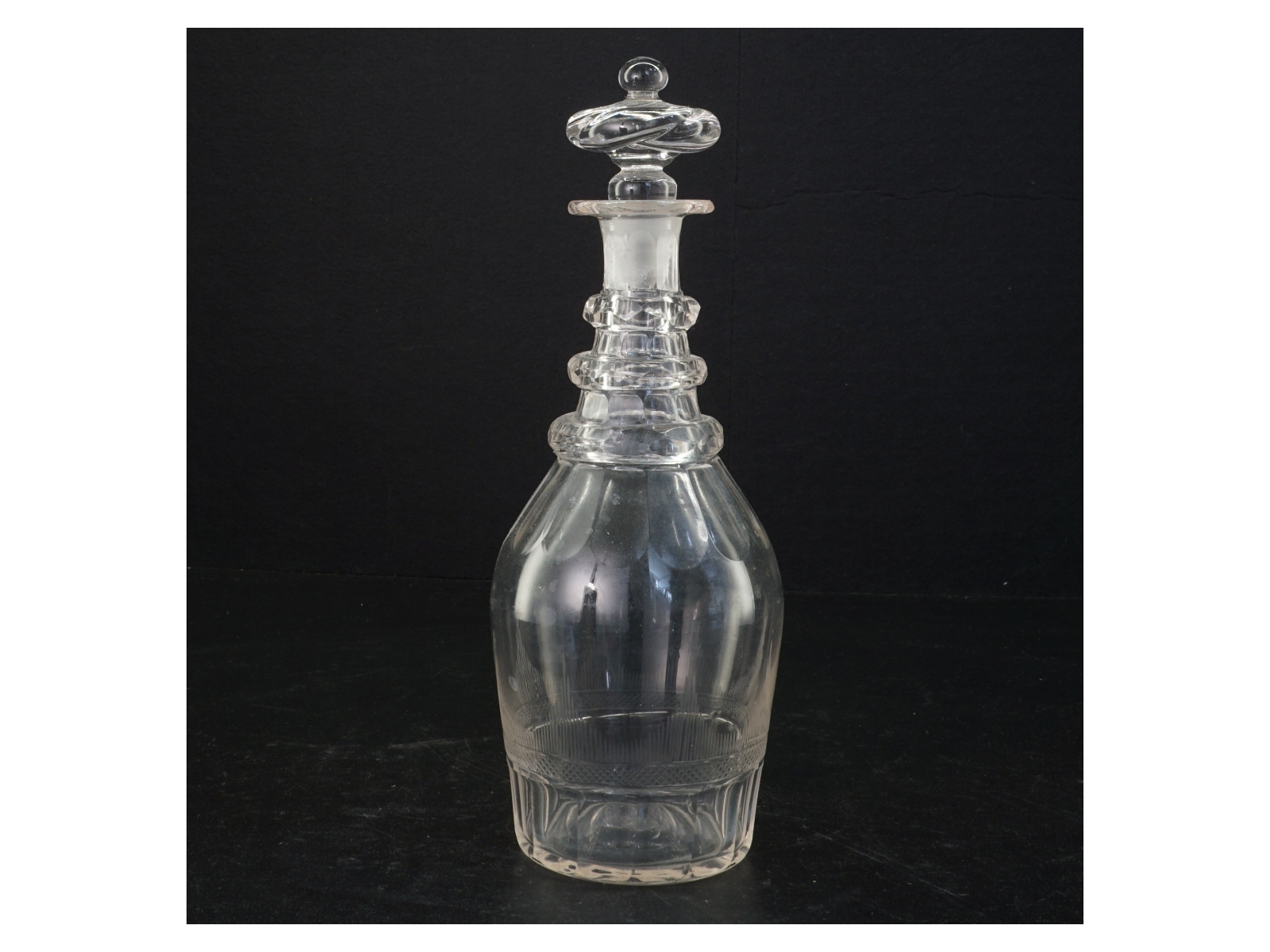 Glaskaraffel med prop (str. 24 x 9 cm)
