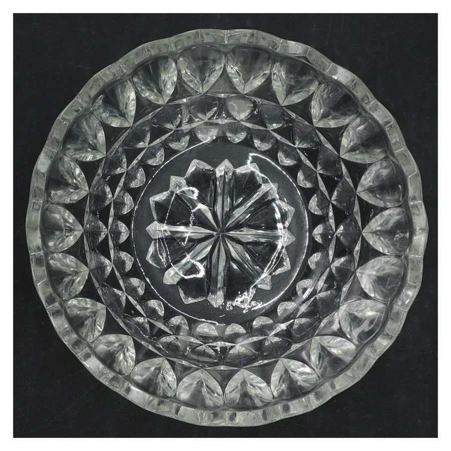 Krystalskål (str. Ø. 13 cm. h. 5,5 cm)