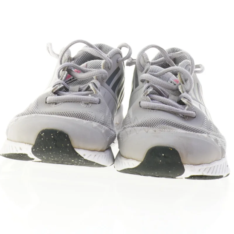 Brugte løbesko fra Nike (str. 37,5)