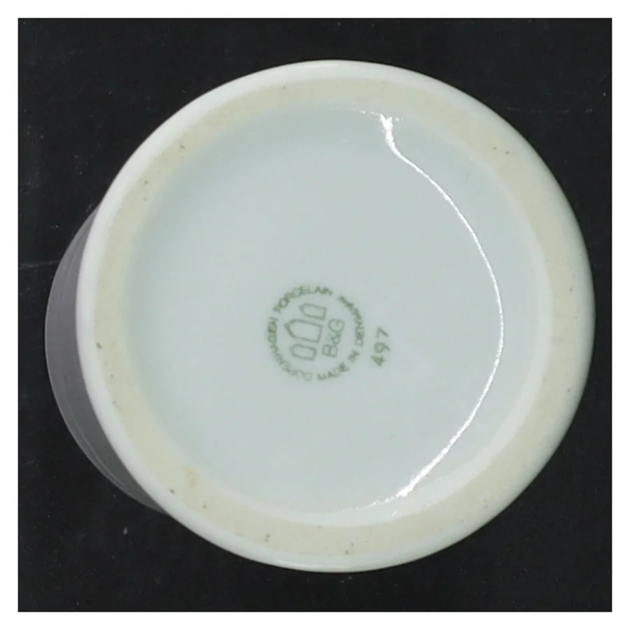 Porcelænsbeholder til bagepulver fra B&G (str. Ø 6,5x11,5 cm)