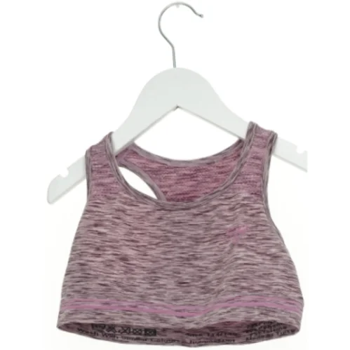 Undertøj fra Hummel (str. 140 cm)