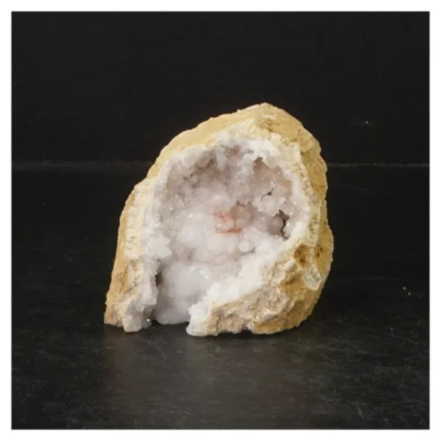 Geode med krystaller (str. 11 cm)