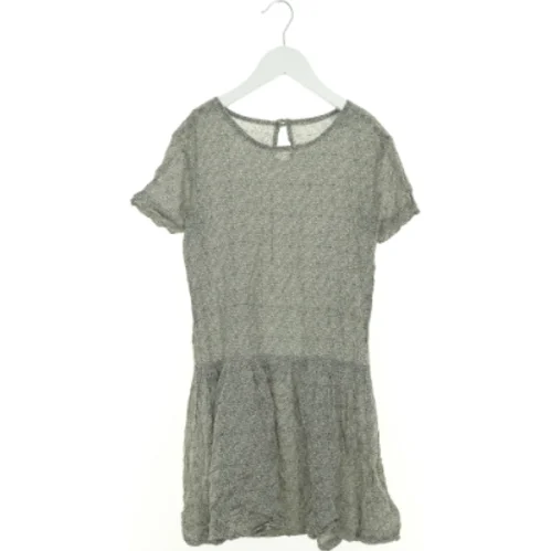 Kjole fra VRS (str. 152 cm)