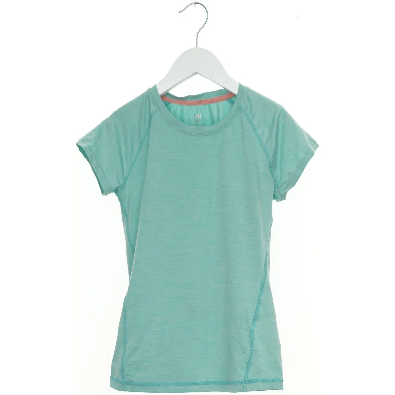 Trænings t-shirt fra H&M (str. 140 cm)