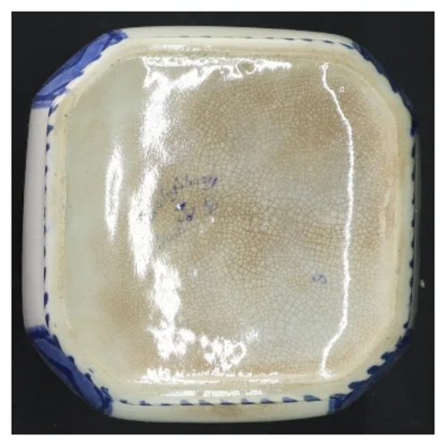 Blå og hvid keramik krukke (str. 16 cm ø 10 cm)