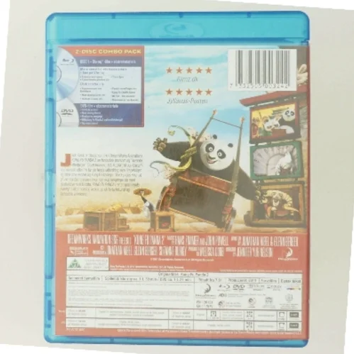 Kung Fu Panda 2 (Blu-ray + DVD, 2-disc combo pack) med Jack Black (stemme på original lyd, angivet på forsiden) (DVD)