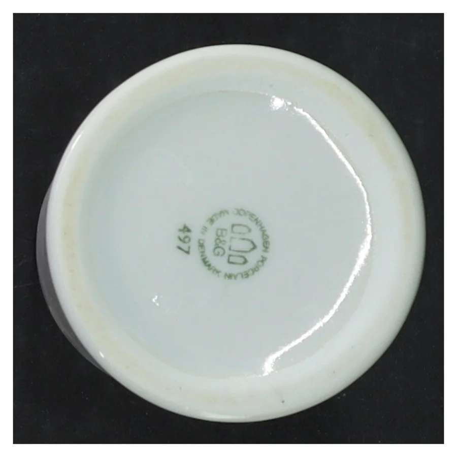 Hvid krydderigkrukke med låg fra B&G (str. Ø 6,5x11,5 cm)