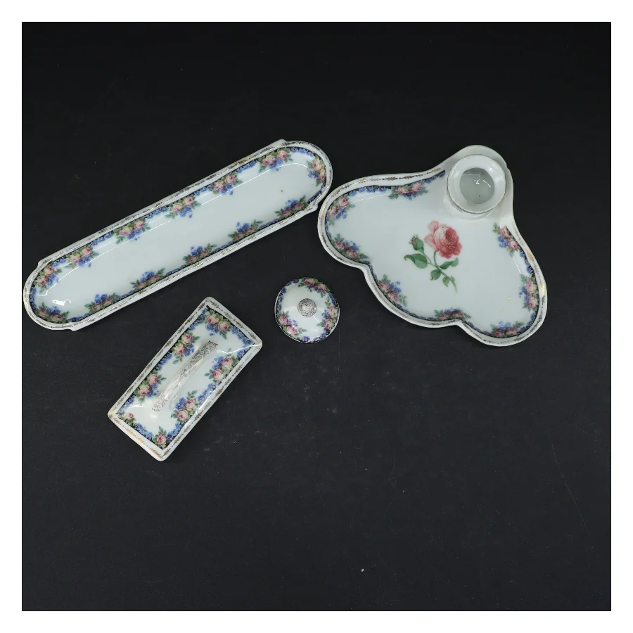 Skrivesæt i porcelæn