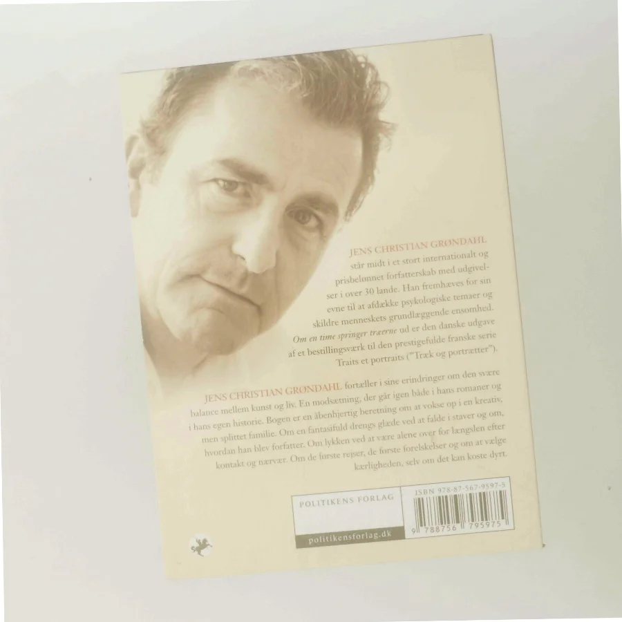 Om en time springer træerne ud af Jens Christian Grøndahl (Lydbog))