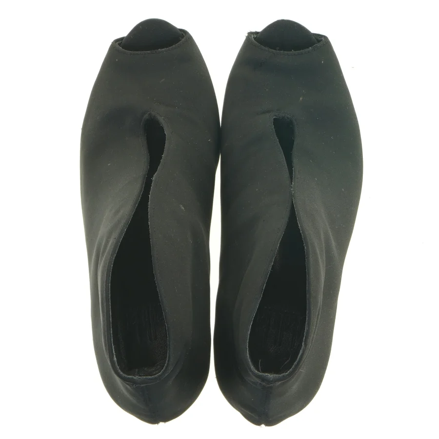 Sorte ankelstøvler med hæl fra Billi Bi (str. 37)