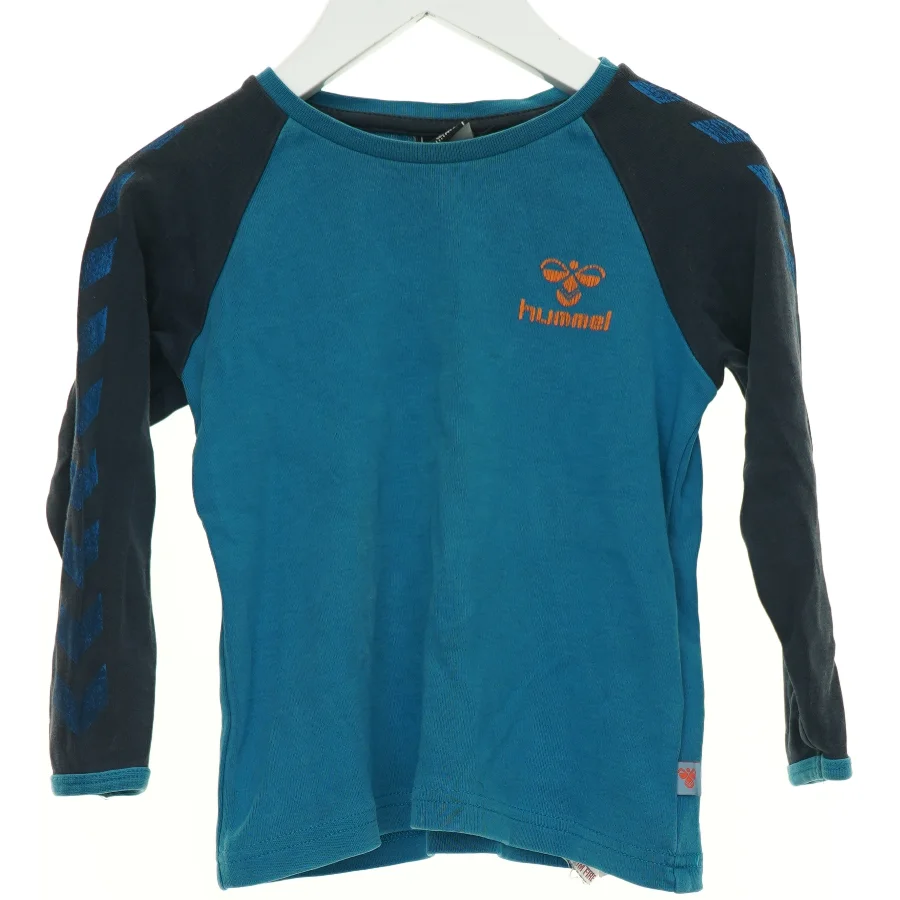 Bluse fra Hummel (str. 92 cm)