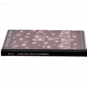 Den ny kvindelighed af Connie Bork fra Lindhardt og Ringhof