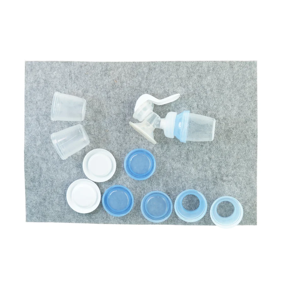 Brystpumpe og tilbehør fra Avent (str. 20 x 13 cm)