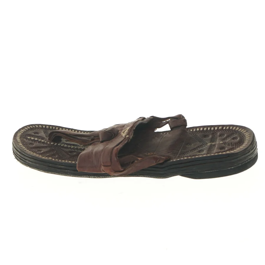Brune lædersandaler (str. fod 27 cm)