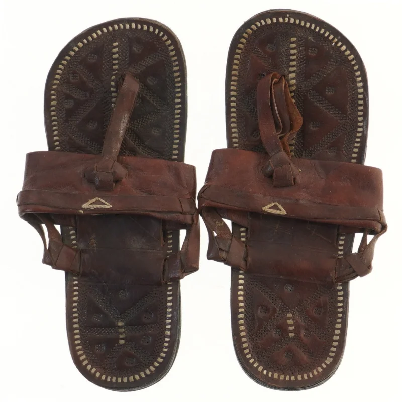 Brune lædersandaler (str. fod 27 cm)