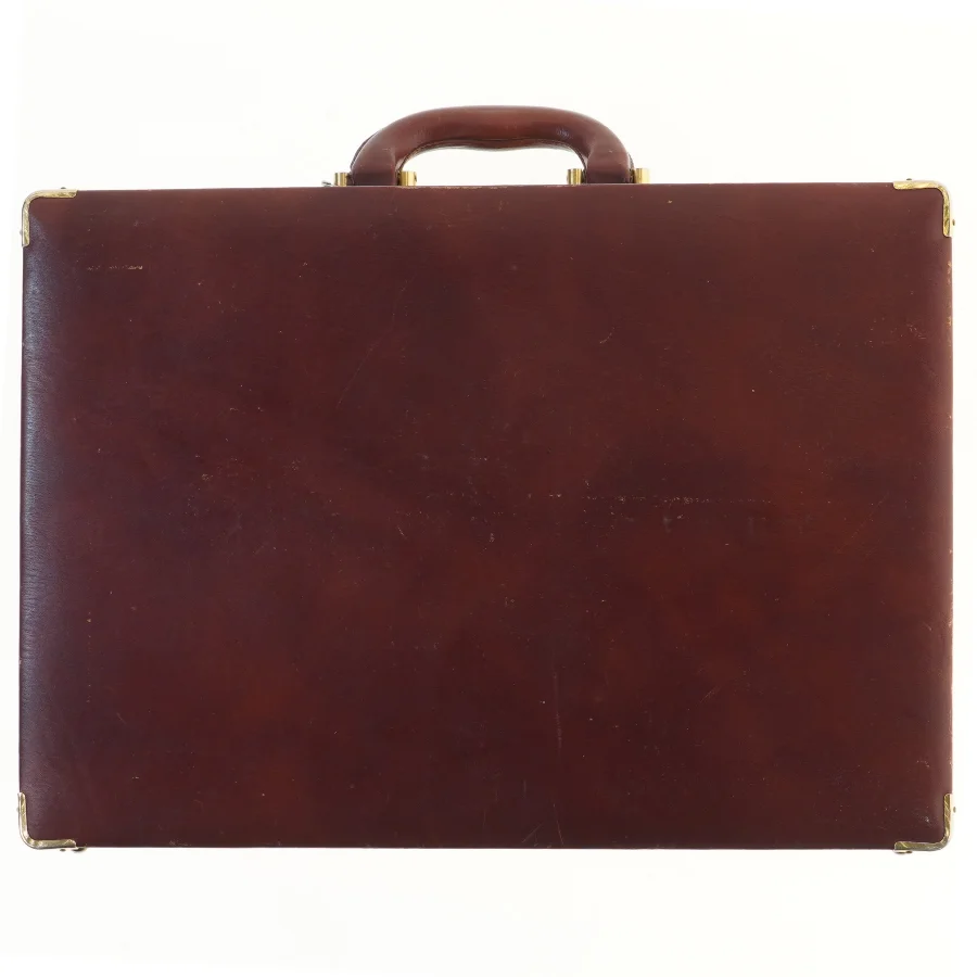 Brun læderkuffert (str. 44x31,5 cm)