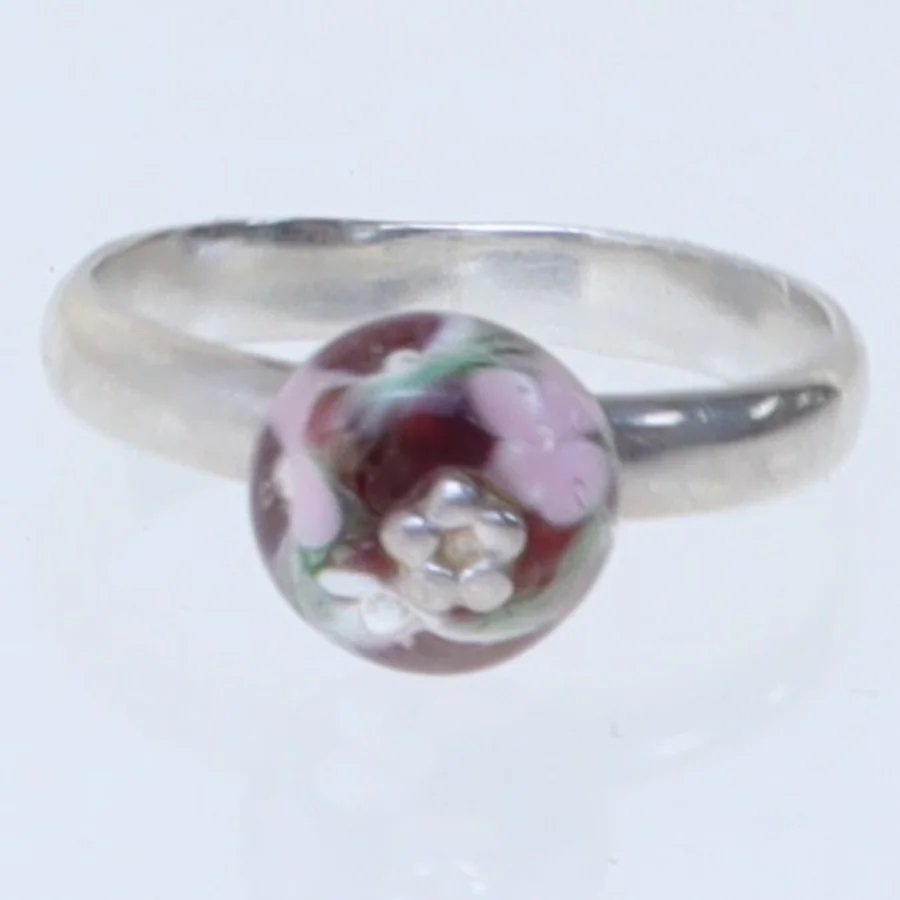 Ring med glasperle (str. 51 mm)