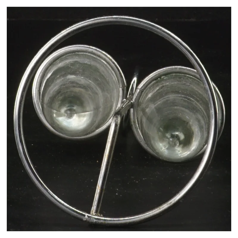 Salt- og peberbøsse i stativ (str. 16 cm)