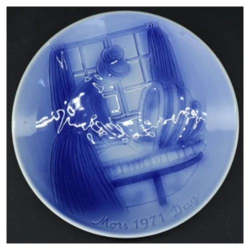 Royal Copenhagen samlerplatte, mors dag 1971