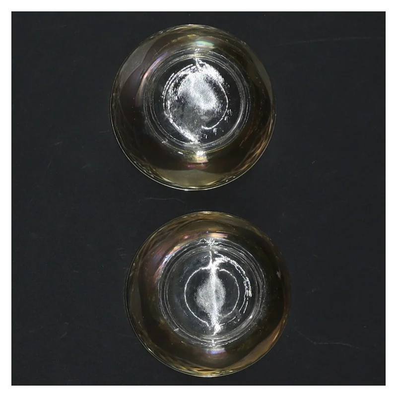 Små skåle i farvet glas (str. Ø. 5,5 cm)